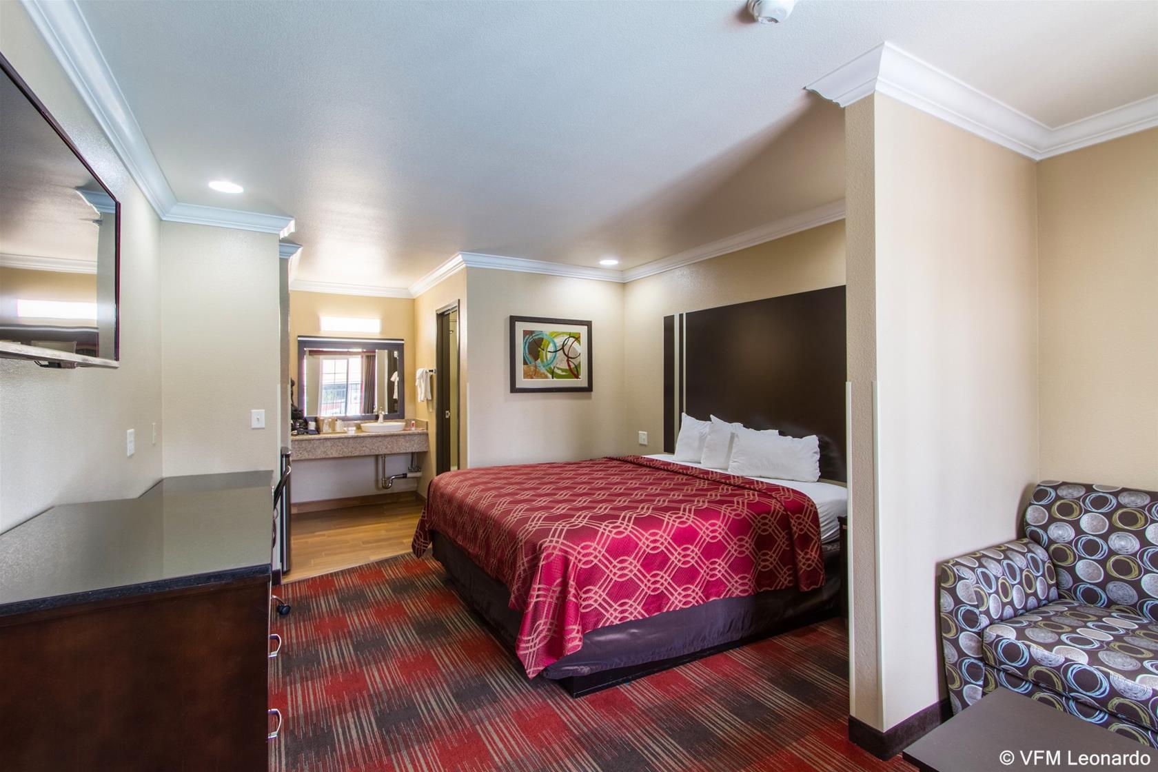 Econo Lodge Inn & Suites Escondido Downtown Екстер'єр фото