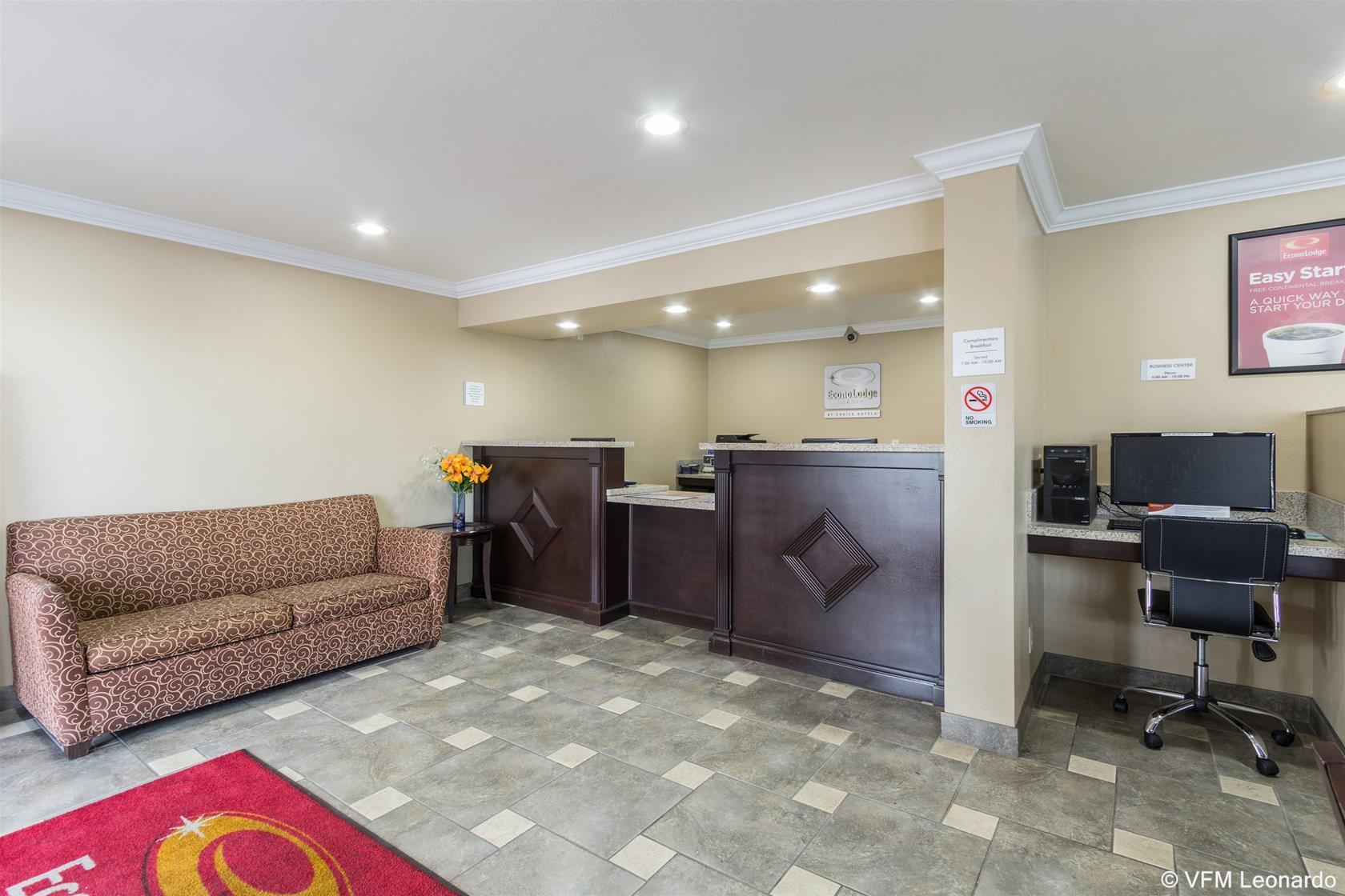 Econo Lodge Inn & Suites Escondido Downtown Екстер'єр фото
